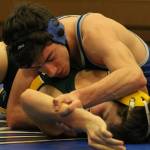 Falcons shine in lone home match / Wrestling