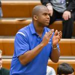 Washington resigns as SW basketball coach