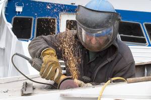 Nichols Bros. wants new bid for ferry