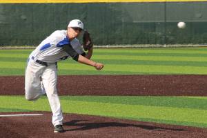 South Whidbey wins behind no-hitter and then falls at bi-distict / Baseball
