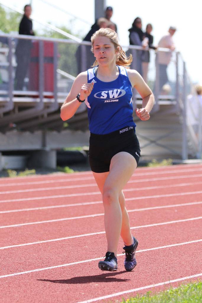 Grace Huffman places eighth in the 800 meters Saturday.(Photo by John Fisken)