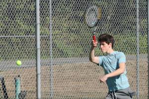 Fall prep preview / Tennis