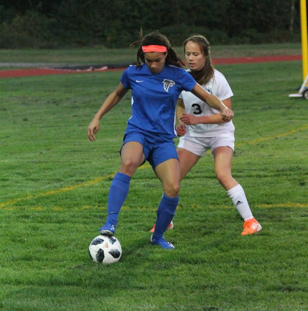 Simone White gets ready to fly by Katie Boranian-Schlegel.(Photo by Jim Waller/South Whidbey Record)