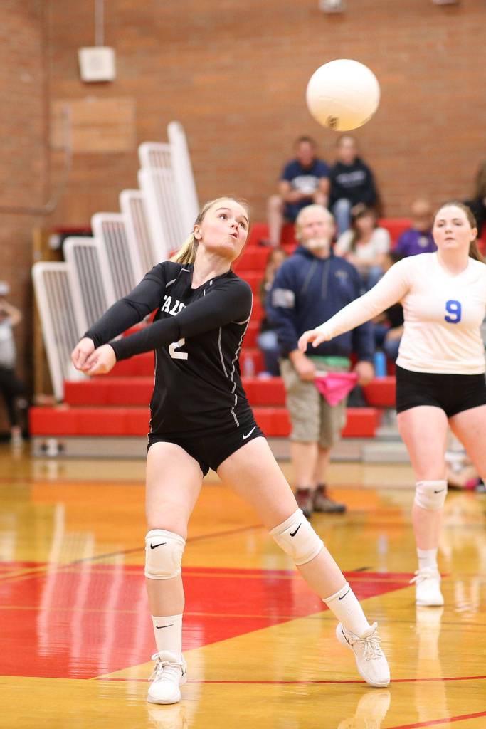 Alyssa Johnson makes a save after an errant pass.(Photo by John Fisken)