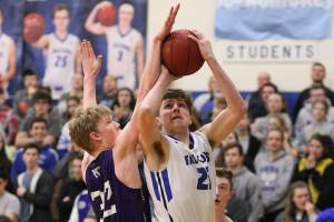 South Whidbey rallies for district win / Boys basketball