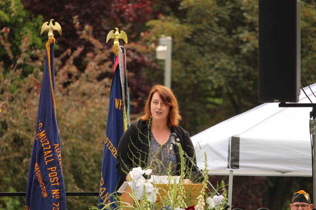 Navy NW region Gold Star coordinator Hailey Chittick speaks.