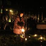 Photo by Karina Andrew/Whidbey News-Times
Visitors light their candles in the center of the spiral.