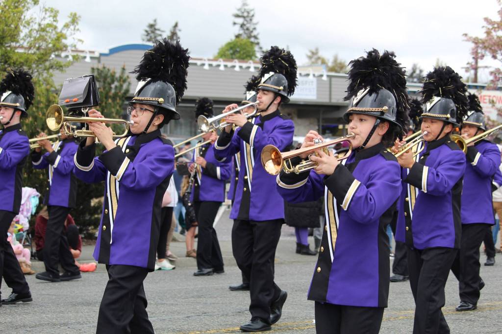 The Oak Harbor High School Marching Band plays in the parade. (Photo by Karina Andrew/Whidbey News-Times)
