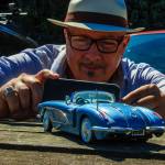 Photos by David Welton
Andre Feriante sets up the shot for his car-tography of the day on Aug. 17.