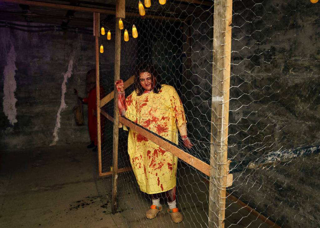 Photo by David Welton
Costumed volunteer actors are lurking in every corner of the haunted fort.