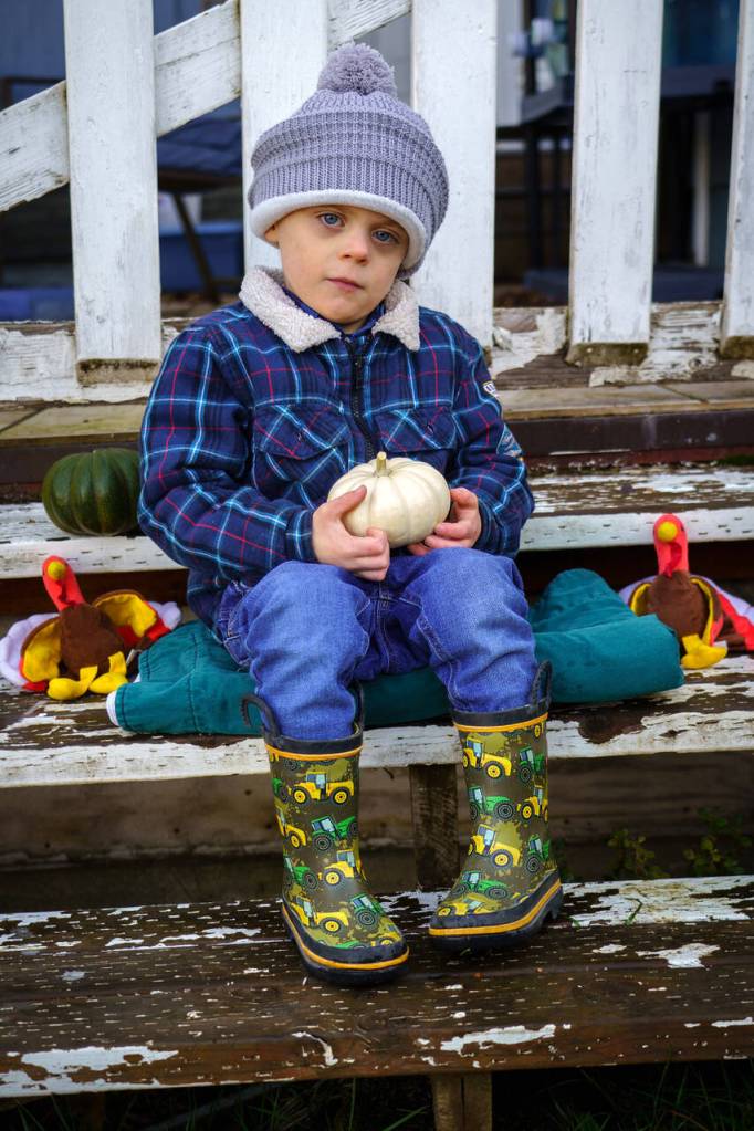 Grayson Miller Tallman, 5
Im thankful for helping (my dads friend) clean the barn.