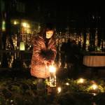 File photo by Karina Andrew/South Whidbey Record
A child carries a lantern for the 2021 Winter Spiral.