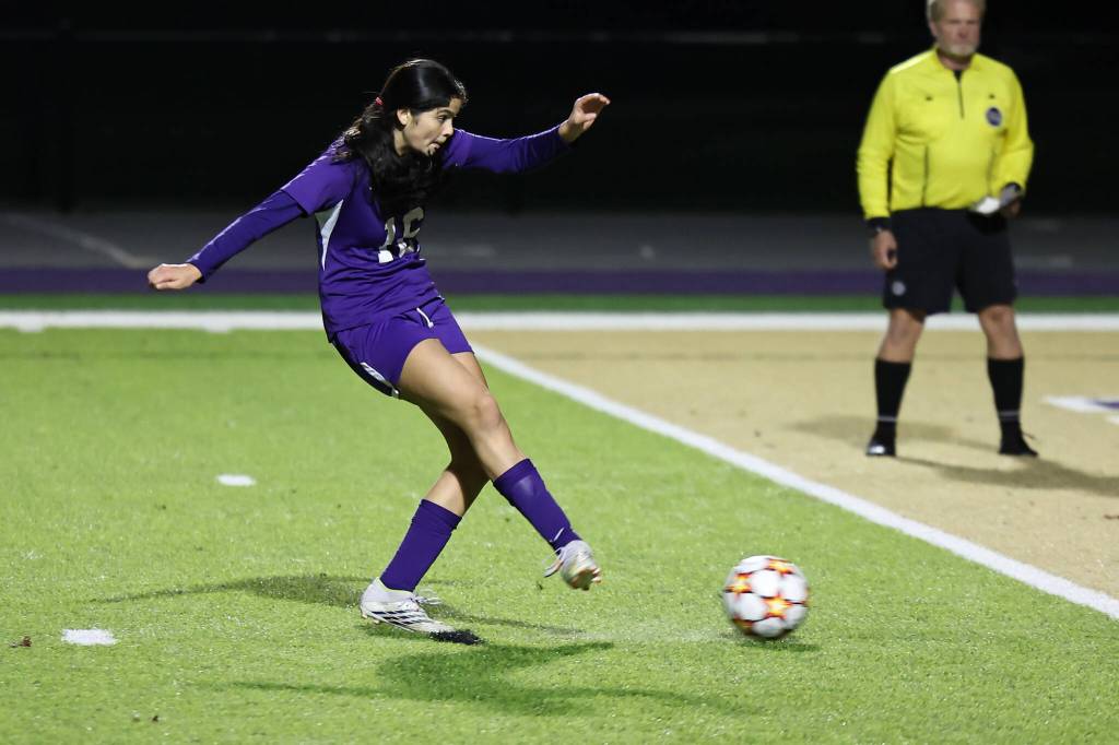 (Photo by John Fisken)