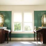 Photo by Sam Fletcher
The new Admiralty Lighthouse exhibit holds two types of lights, each over 400 pounds.