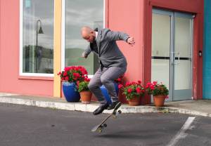 Pastor John Laffoon skates in the parking lot of Grace by the Sea. (Photo by Luisa Loi)