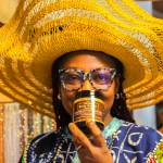 (Photo by Luisa Loi)
Dei smells some body butter, which can be applied to all skin types.