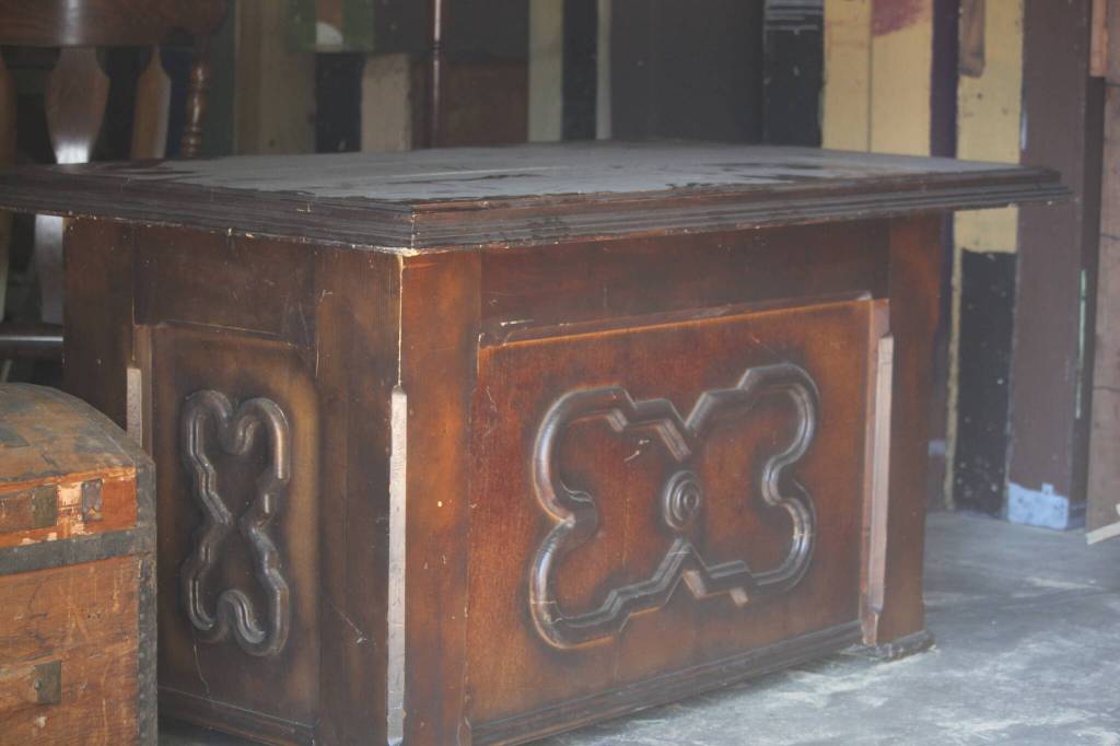 (Photo by Marina Blatt) This nice wood desk could be yours.