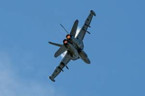 Photo by Joe Kunzler. A study looked at attitudes about noise from Growler aircraft.