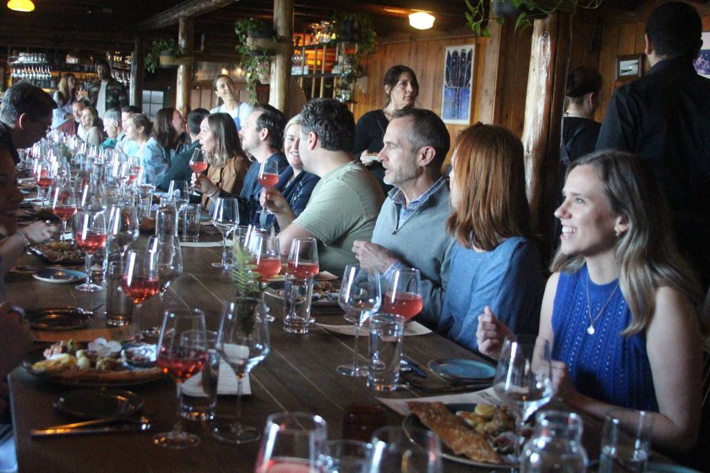 Photos by Marina Blatt
Between bites and pours, conversation unfolded easily  drifting from weekend plans to skiing to the nuances of language. What began as polite small-talk stretched, over the course of four hours, into something more personal.